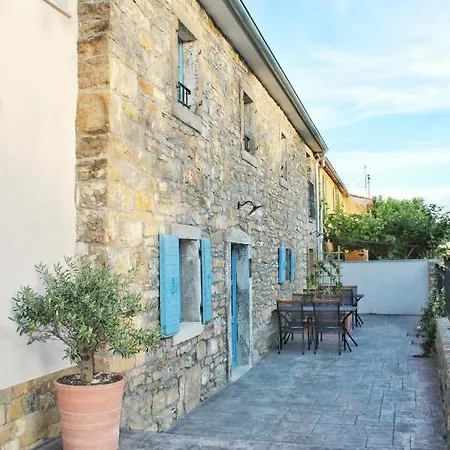 Pr' Marici Apartment