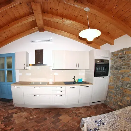 Pr' Marici Apartment Koper